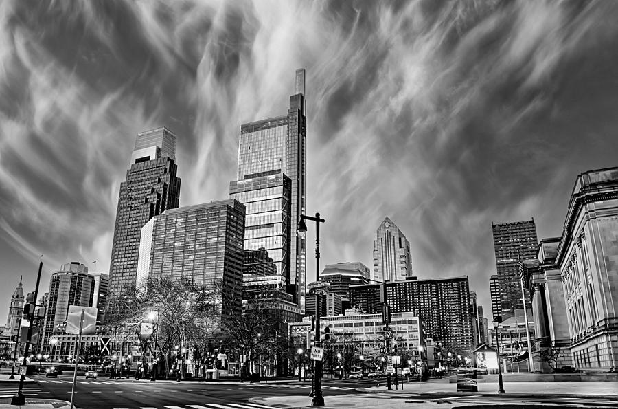 Philadelphia - Benjamin Franklin Parkway Cityscape in Black and  Photograph by Bill Cannon