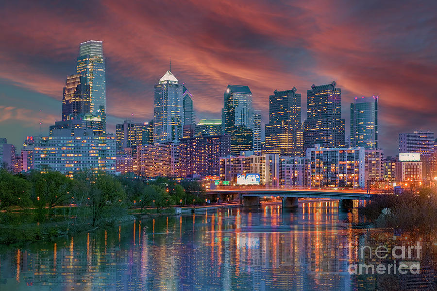 Philadelphia Downtown Sunset  Skyline Photograph by David Zanzinger
