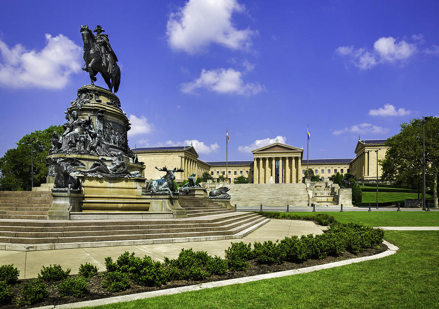 Philadelphia Museum of Art, Pennsylvania, Washington Monument Statue, Eakins Oval Photograph by Dszc