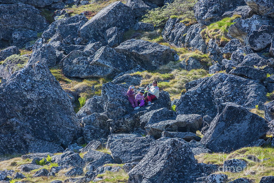 Family Photograph - Picnic on the Rocks by Eva Lechner
