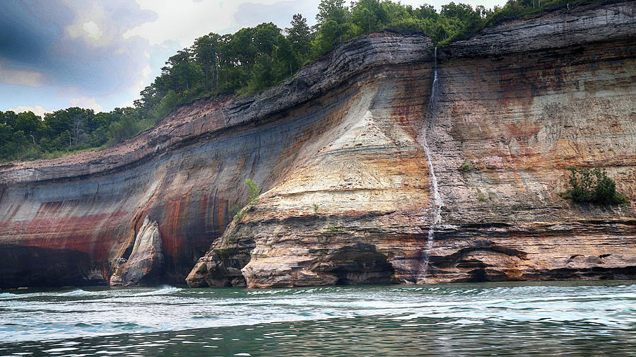 Pictured Rocks National Lakeshore 2 072022 Photograph by Mary Bedy