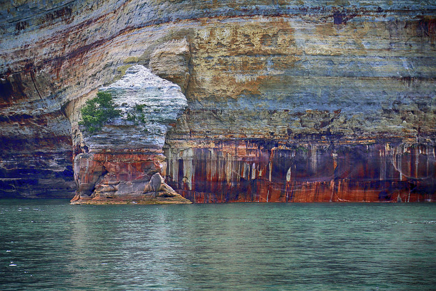 Pictured Rocks National Lakeshore Painterly 1 072122.jpg Photograph by Mary Bedy