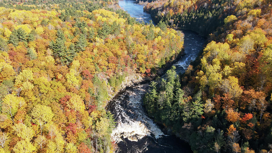 Piers Gorge Photograph by Brook Burling