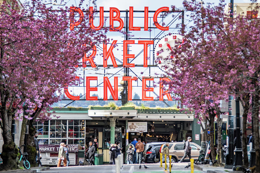Pike Place Spring Colors Photograph by Matt McDonald