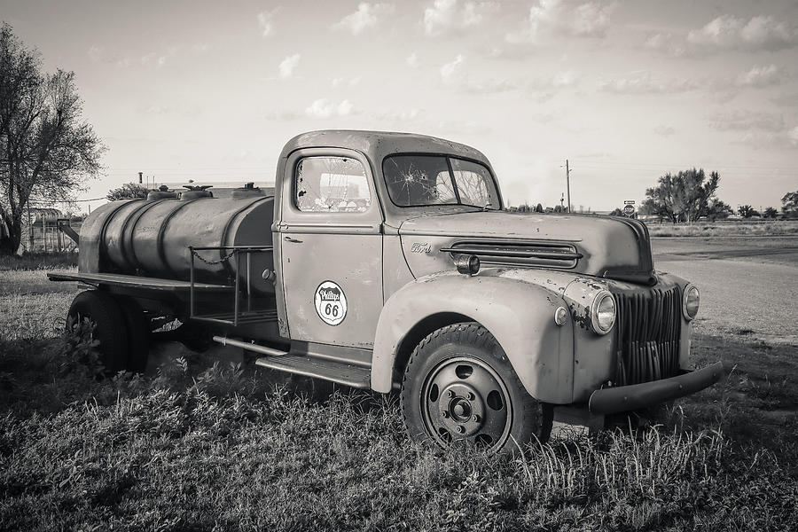 Phillips 66 fuel truck Photograph by Darrell Foster