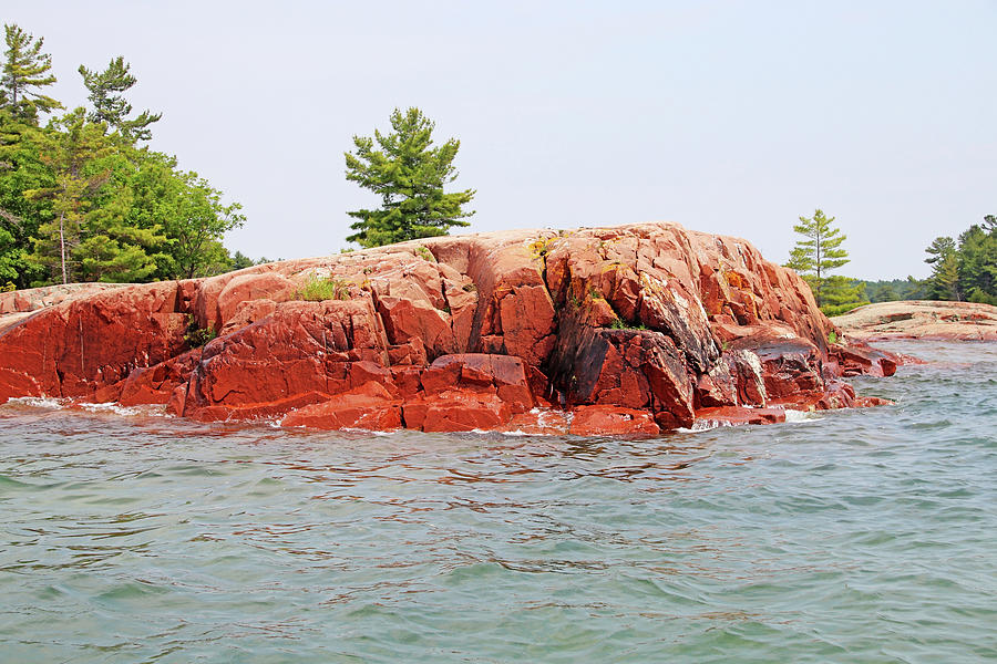 Pink Granite Of Georgian Bay Photograph by Debbie Oppermann