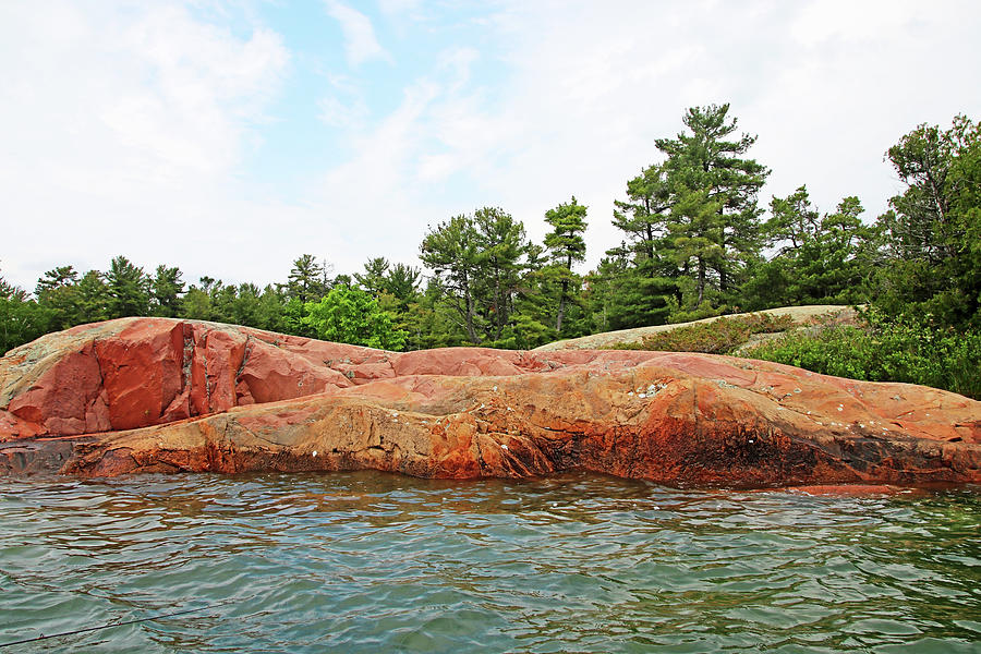 Pink Granite Of Georgian Bay VII Photograph by Debbie Oppermann