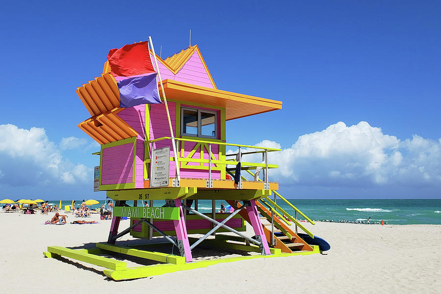 Pink Guard House 2 Photograph by Angelito De Jesus - Fine Art America