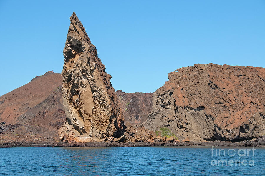 Pinnacle Rock - Galapagos Photograph by Tony Beck