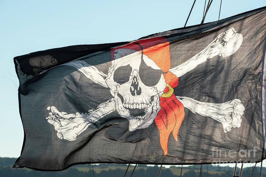 Pirate flag waving over old ship Photograph by Elena Dijour | Fine Art ...