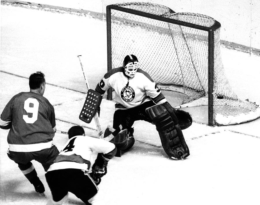 Pittsburgh Penguins v Detroit Red Wings Photograph by B Bennett