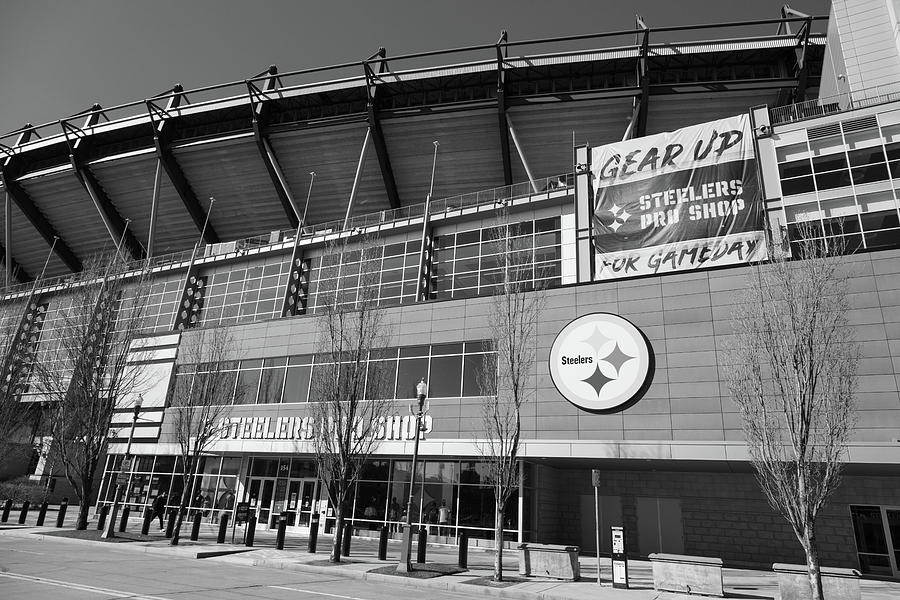Pittsburgh Steelers Heinz Field in black and white Photograph by Eldon McGraw
