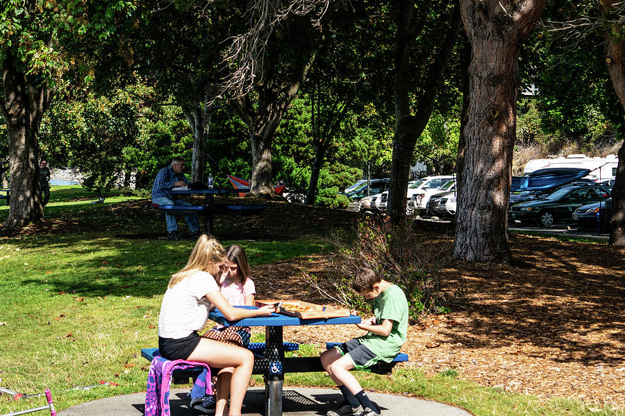 Pizza in the Park Photograph by Tom Cochran