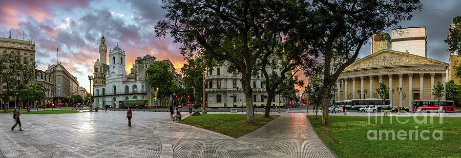 Plaza de Mayo 001 Photograph by Bernardo Galmarini