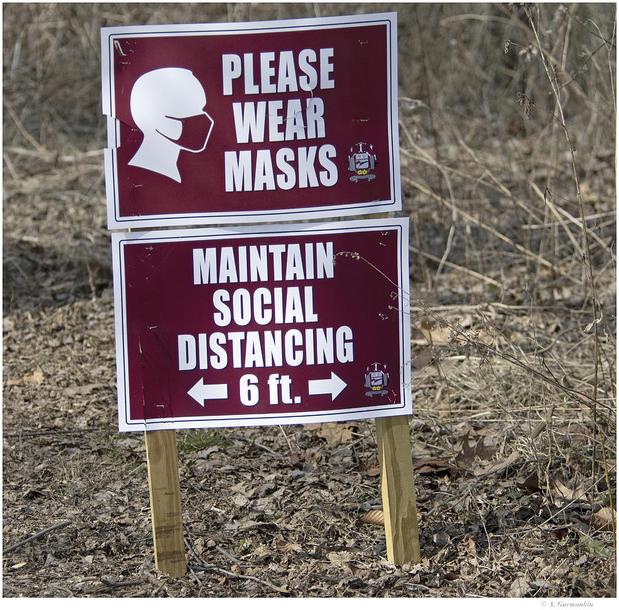 Please Wear Masks, Maintain Social Distancing Sign Photograph