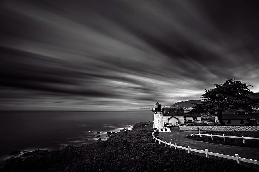 Point Montara Lighthouse Photograph by Ian Good