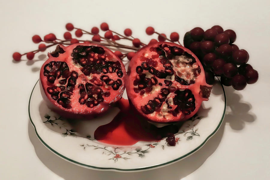 Pomegranate Photograph by Donna Kennedy