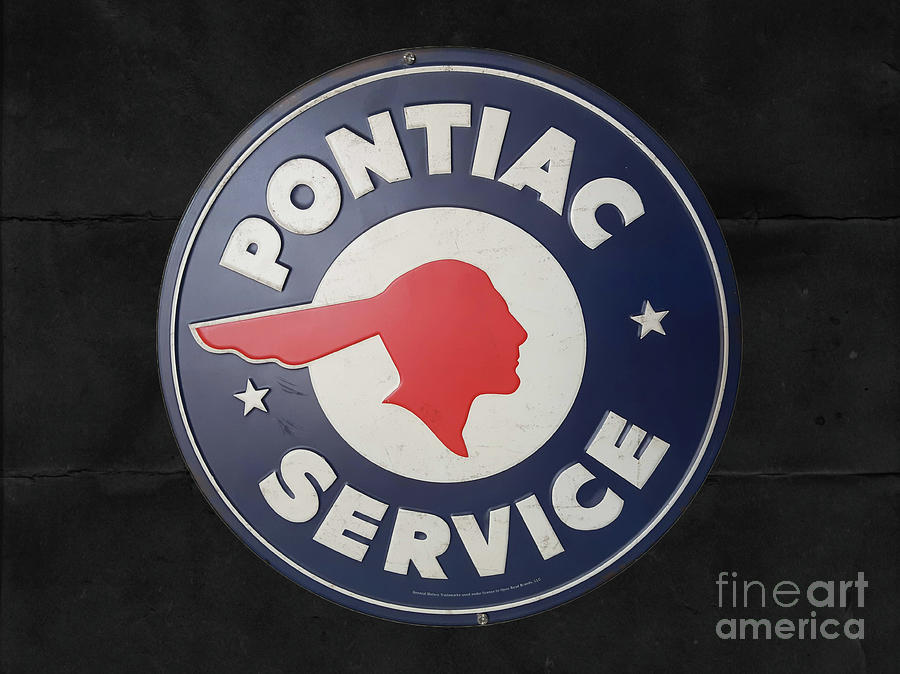 Pontiac Service Photograph by Tony Baca
