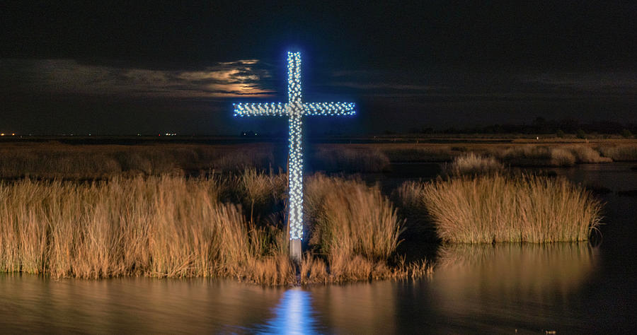 Poquoson Marsh Cross with Moon Rise Photograph by Jerry Gammon