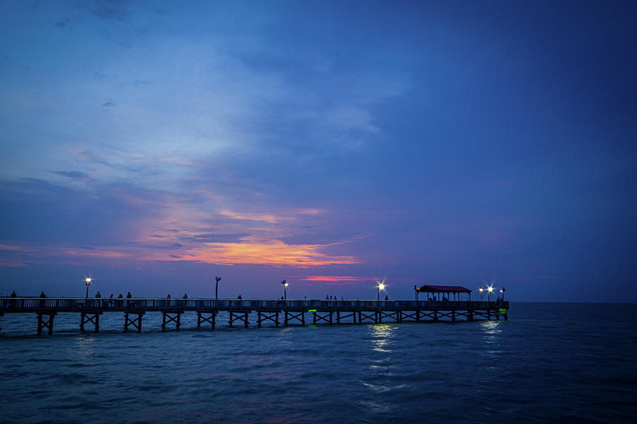 Port Isabel Pier Sunset Photograph by Lisa Soots