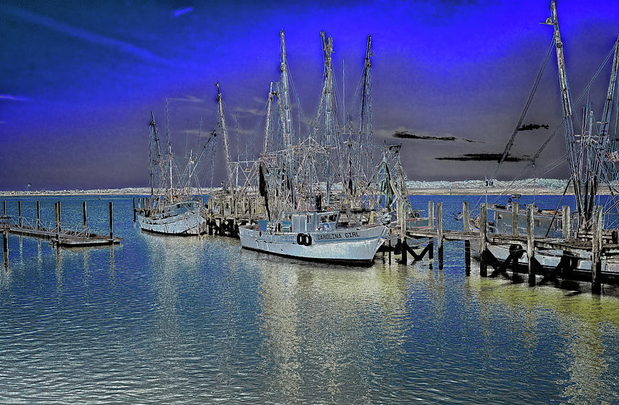 Port Royal Shrimp Boats Photograph by Tom Singleton