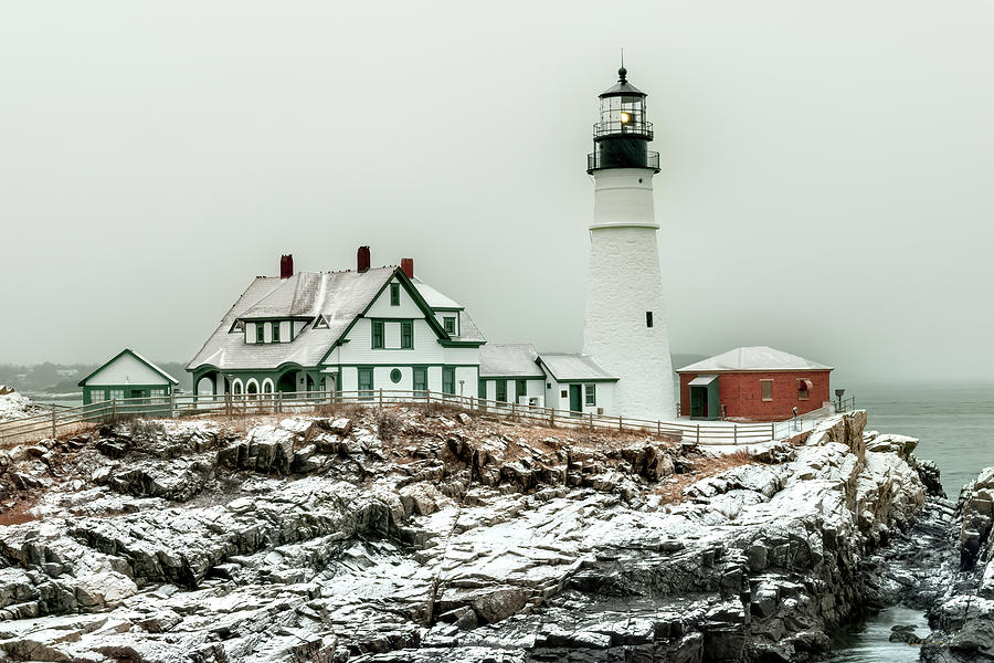 Portland Lighthouse Photograph by Dan McGeorge