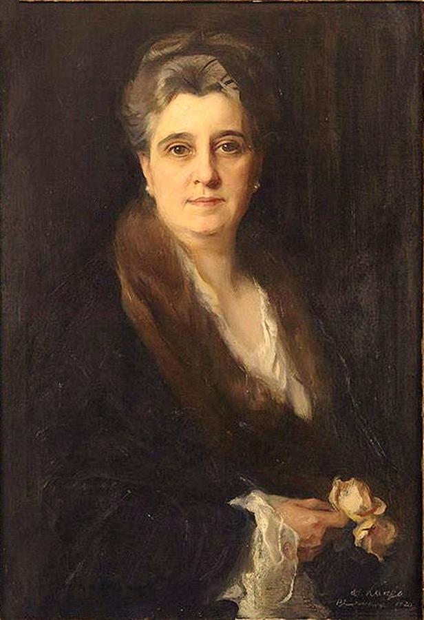 Portrait of Lydia Edith Eustis 1871-1957 in 1920 Francais Portrait de ...