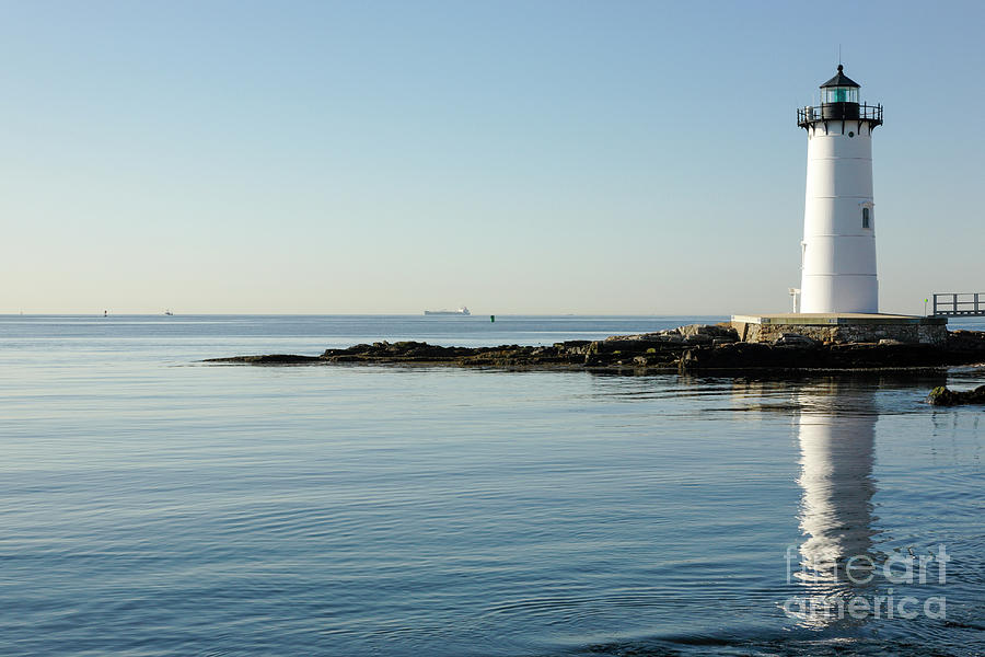 Portsmouth Harbor Light - New Castle New Hampshire Photograph by Erin Paul Donovan