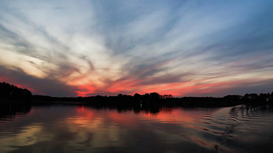 Post Lake Sunset Streaking Photograph by Ed Williams