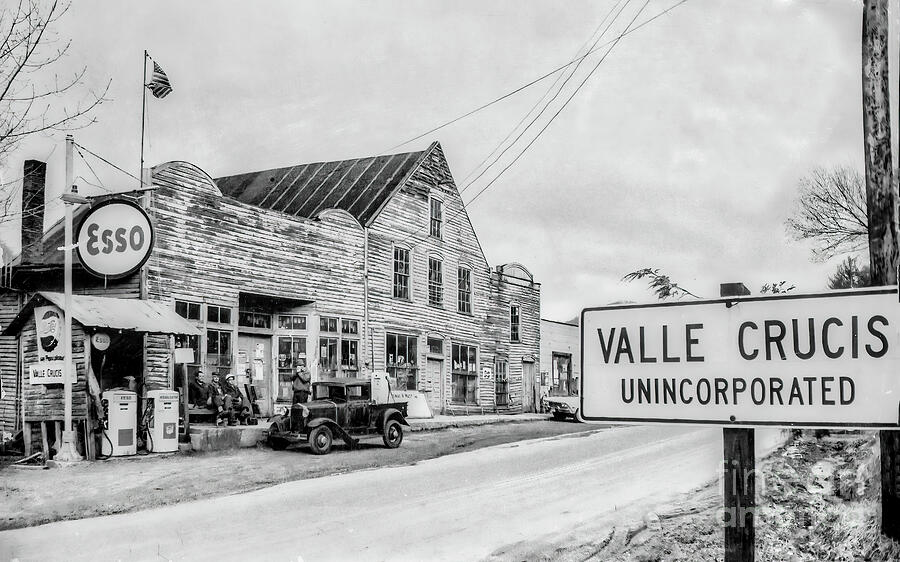 Postcard image of The Mast Country Store Photograph by Shelia Hunt