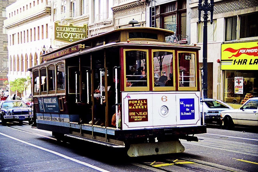 Powell and Hyde St. Cable Car Photograph by Evan Peller - Pixels