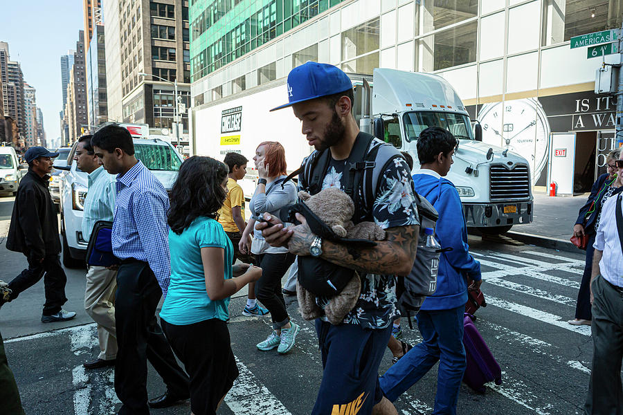 Practicing Dad - 6th Avenue, New York city Photograph by Ken Ortiz-Vera ...