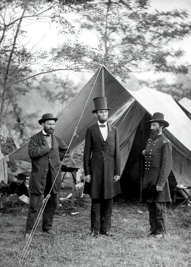 President Abraham Lincoln John McClerand Allan Pinkerton BW Photograph by Alexander Gardner