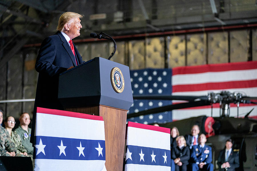 https://images.fineartamerica.com/images/artworkimages/mediumlarge/3/president-donald-j-trump-and-first-lady-melania-trump-participate-in-remarks-and-signing-ceremony-celestial-images.jpg