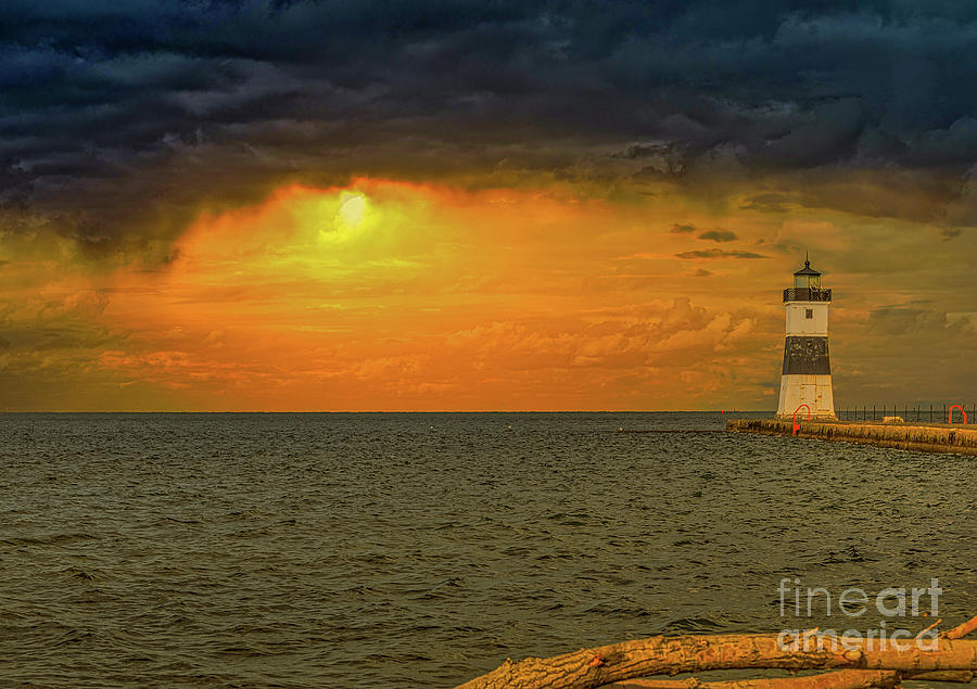 Presque Isle Lighthouse Sunset Lake Erie Digital Art by Randy Steele