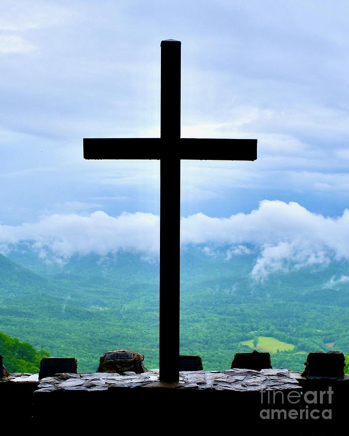 Pretty Place Cross Photograph by AnnaJo Vahle