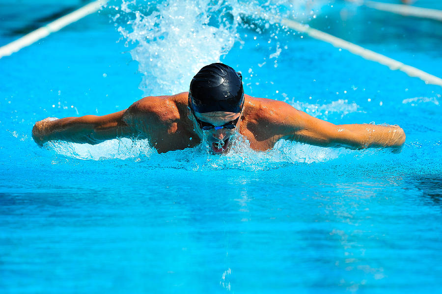 Professional swimmer Photograph by Stevedangers