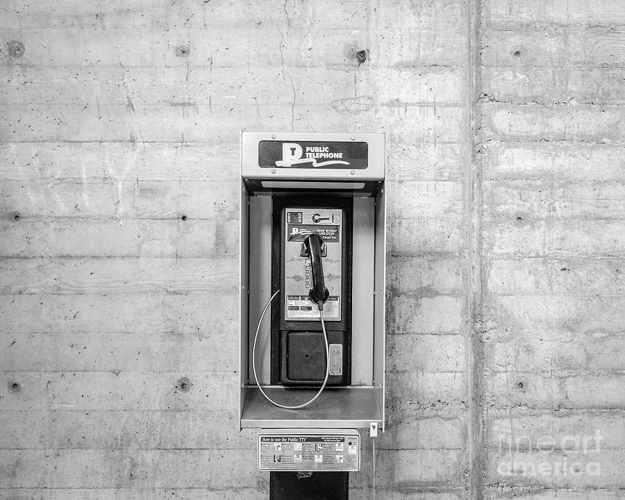 Public Telephone Minimalism Photograph by Edward Fielding