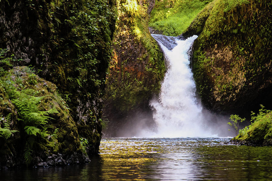 Punch Bowl Falls, Oregon Photograph by Aashish Vaidya