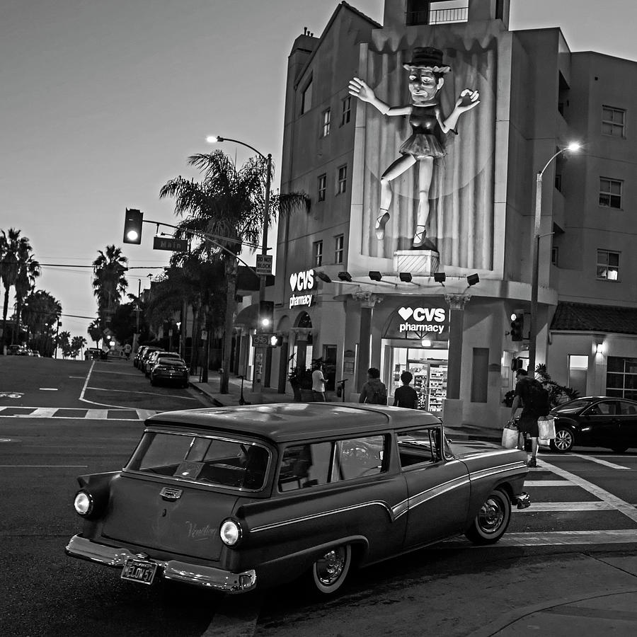 Purple Sky over Venice California Classic Car Black and White Photograph by Toby McGuire