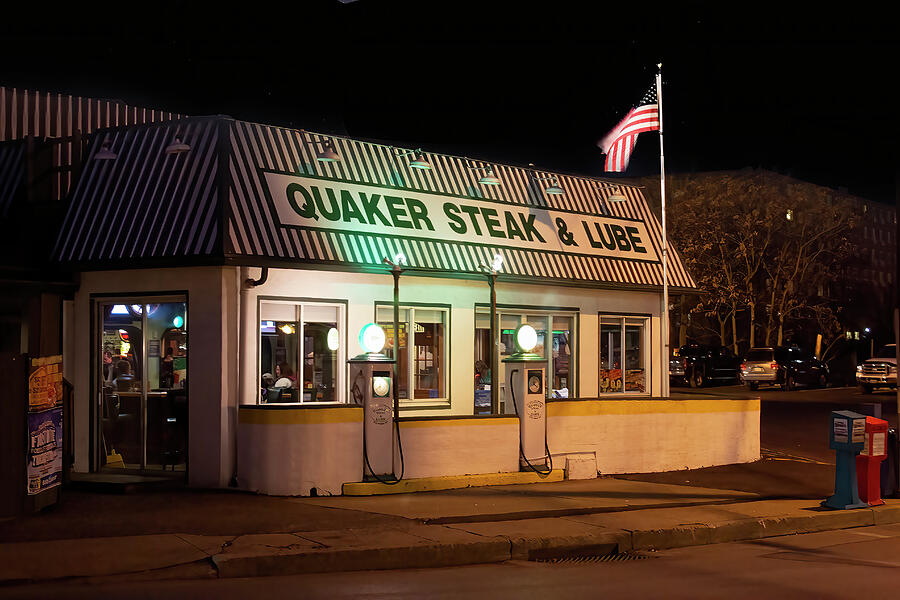 Quaker Steak and Lube Photograph by Skip Tribby