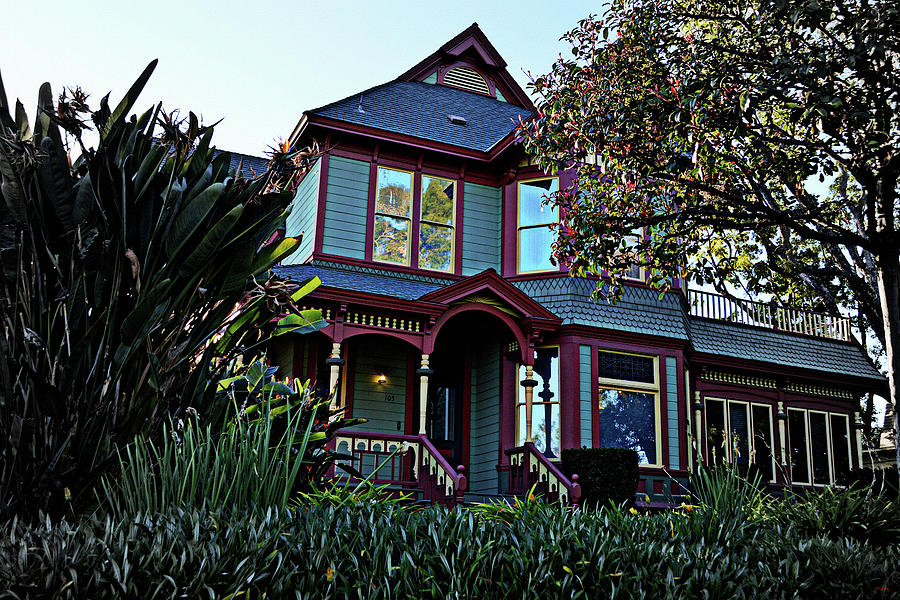 Queen Anne Victorian House, Claremont Photograph by Glenn McCarthy Art and Photography