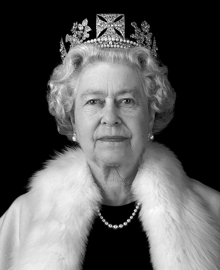 Queen Elizabeth II 70year Photograph by Harry Allan - Fine Art America