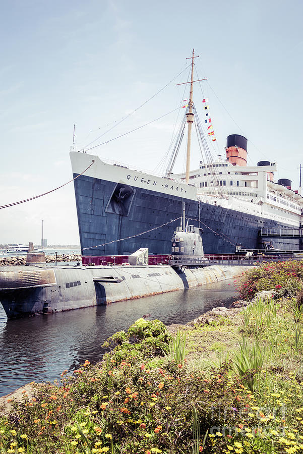 Queen Mary Boat Long Beach California Photo Photograph by Paul Velgos