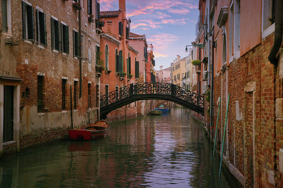 Quiet Evening in Venice Italy Photograph by Lily Malor