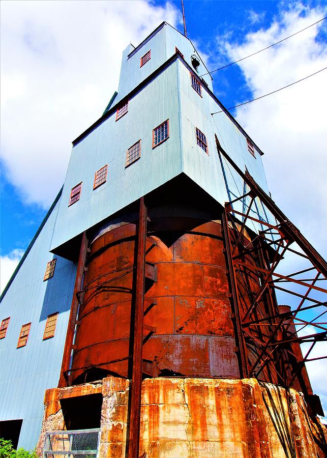 Quincy Mine Digital Art by Glenn Perrow - Fine Art America