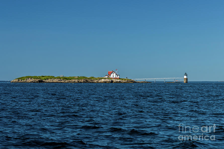 Ram Island Lighthouse Photograph by Elizabeth Dow