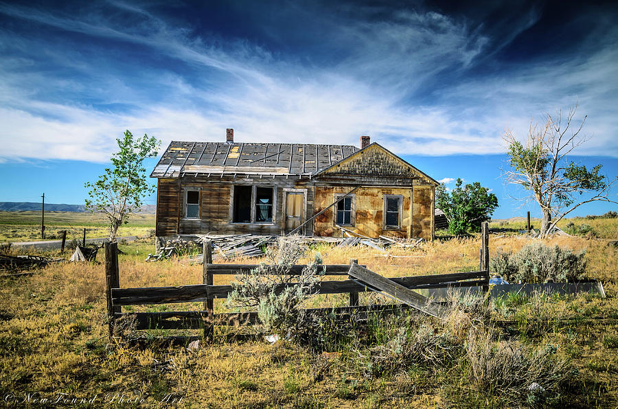 Abandoned Ranch House Digital Art by Donald King - Fine Art America