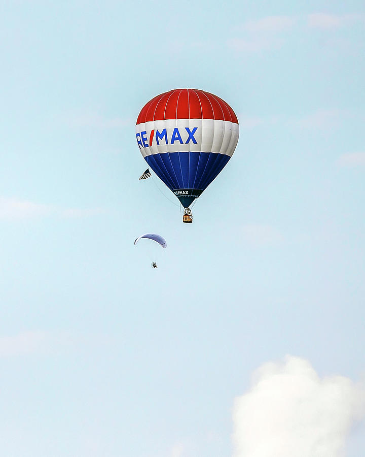 Re/Max and the Glider Photograph by Deborah Penland