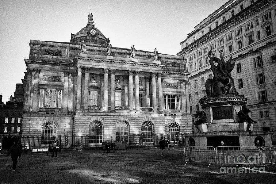 rear of liverpool city hall and exchange flags nelson monument ...